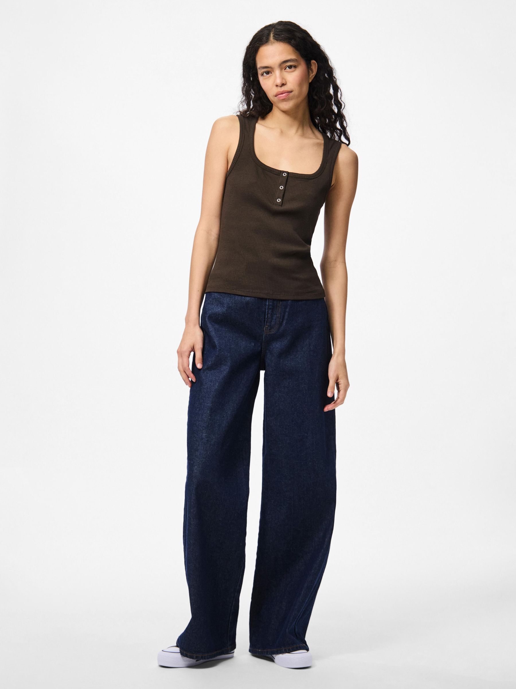 PCKITTE SLEEVELESS TOP 3 PCKITTE SLEEVELESS TOP