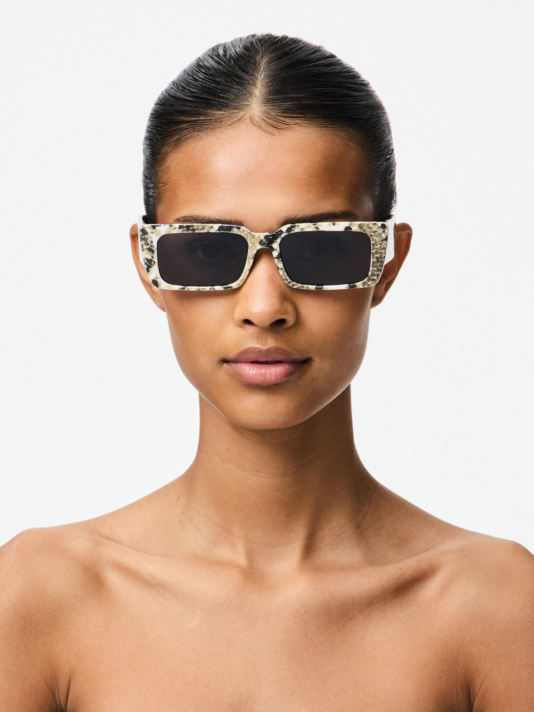 PCSASSY SUNGLASSES