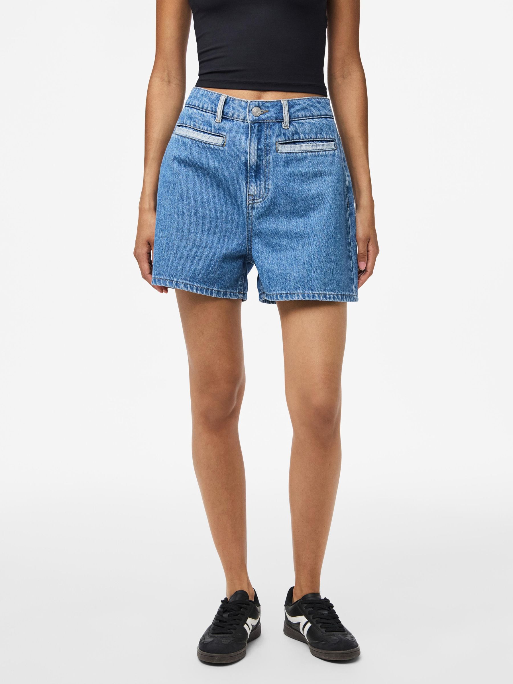 PCFIE HW PATCHWORK DENIM SHORTS