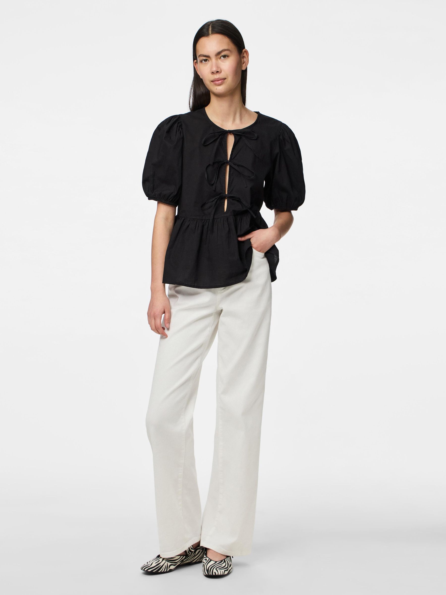 PCJOLLY TIE PUFF SLEEVED TOP 3 PCJOLLY TIE PUFF SLEEVED TOP