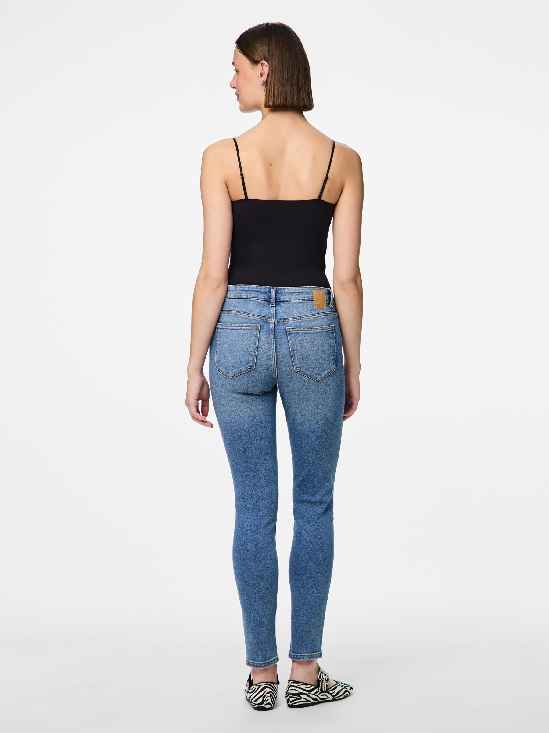 PCDANA MW SKINNY FIT JEANS 2 PCDANA MW SKINNY FIT JEANS