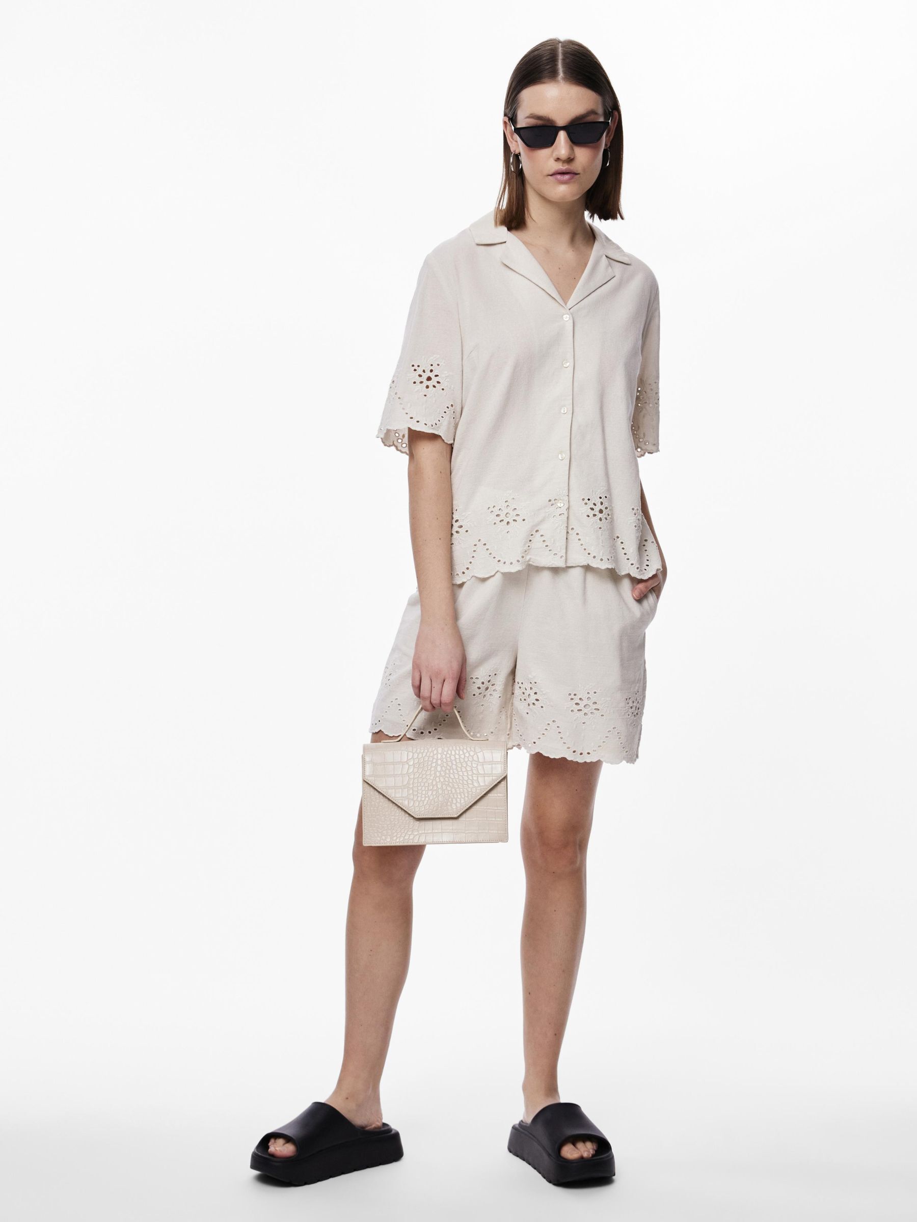 PCALMINA EMBROIDERY SHORTS 5 PCALMINA EMBROIDERY SHORTS