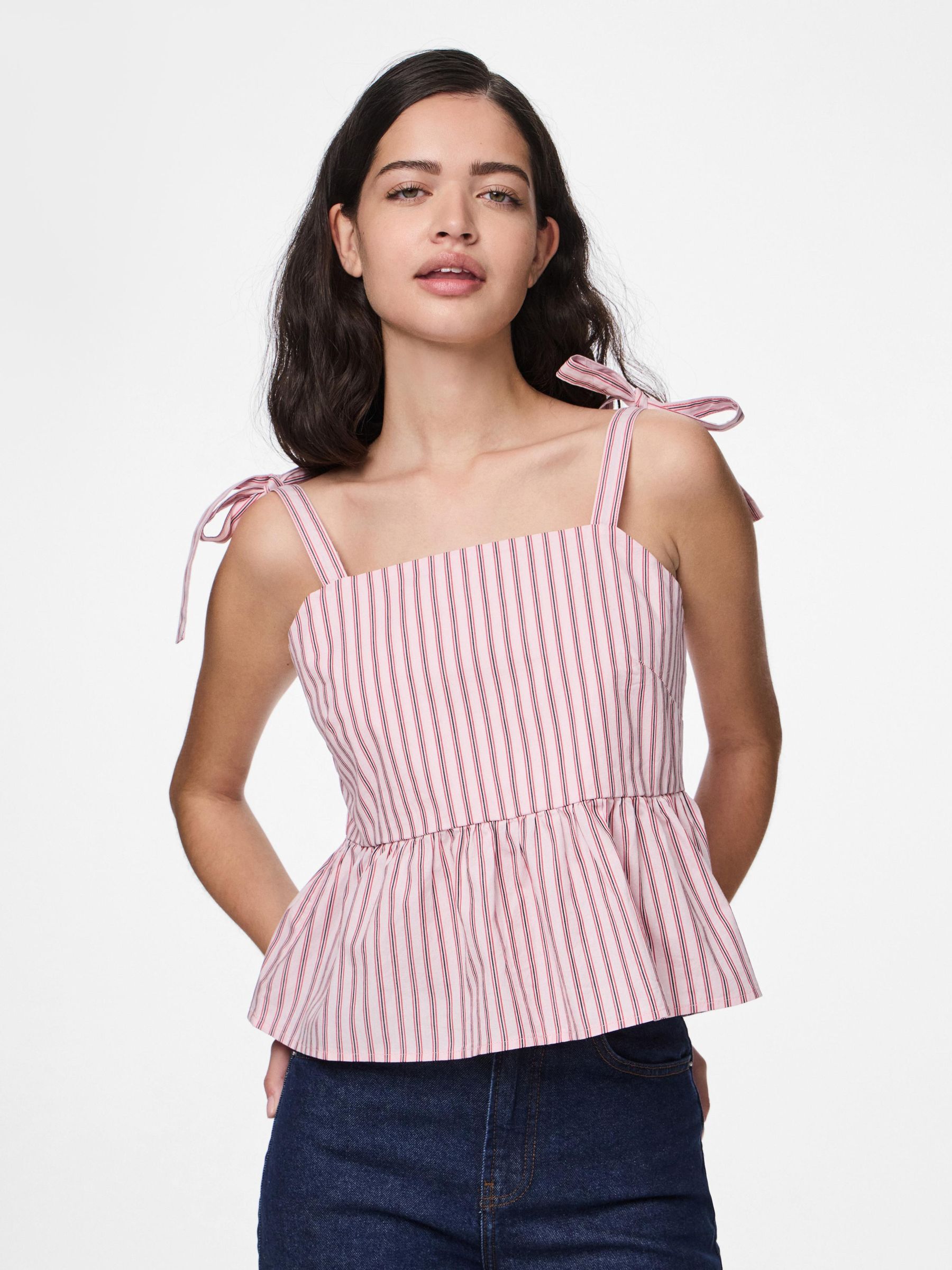 PCTAELYN STRAP TOP 1 PCTAELYN STRAP TOP