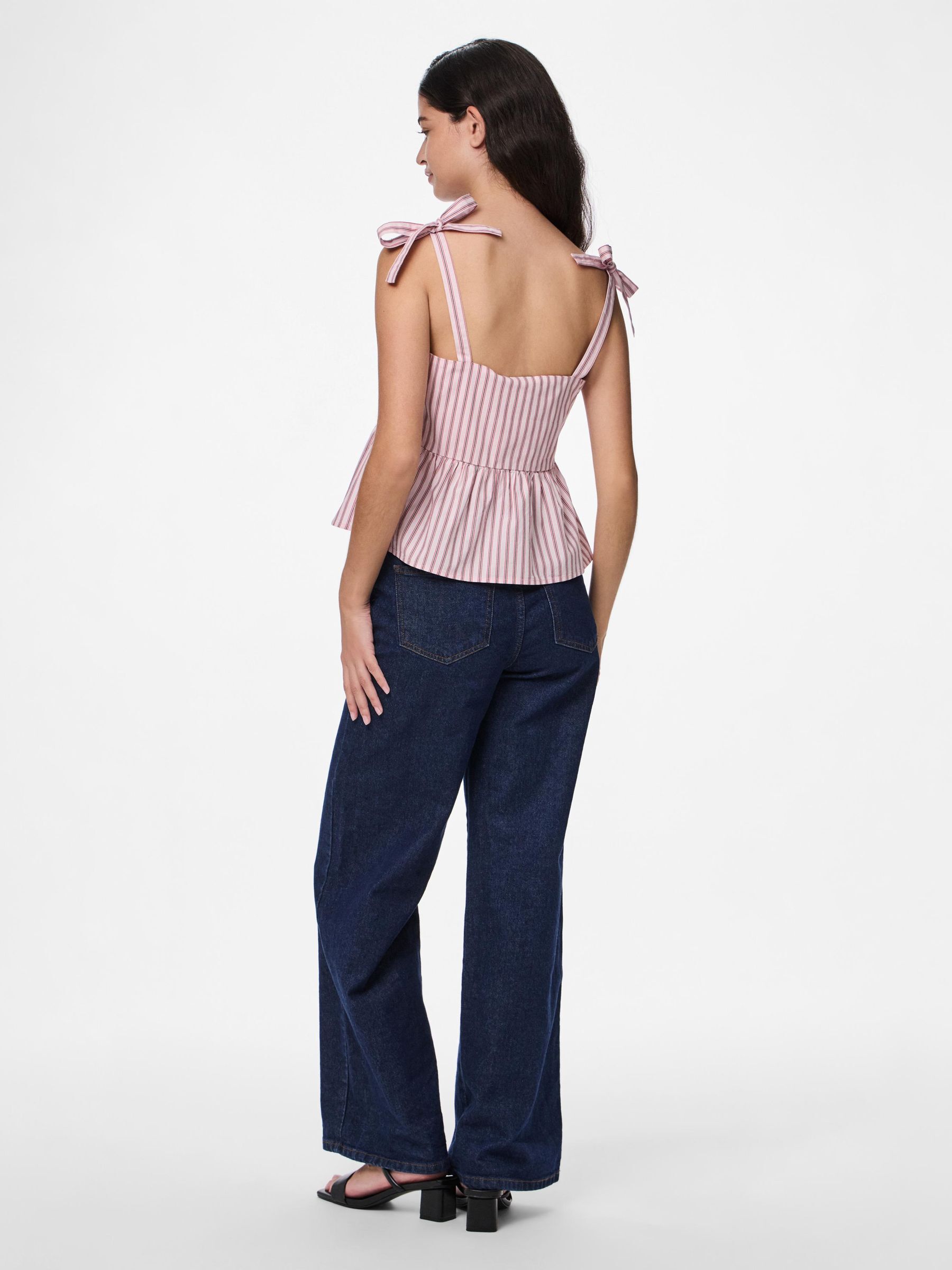 PCTAELYN STRAP TOP 2 PCTAELYN STRAP TOP