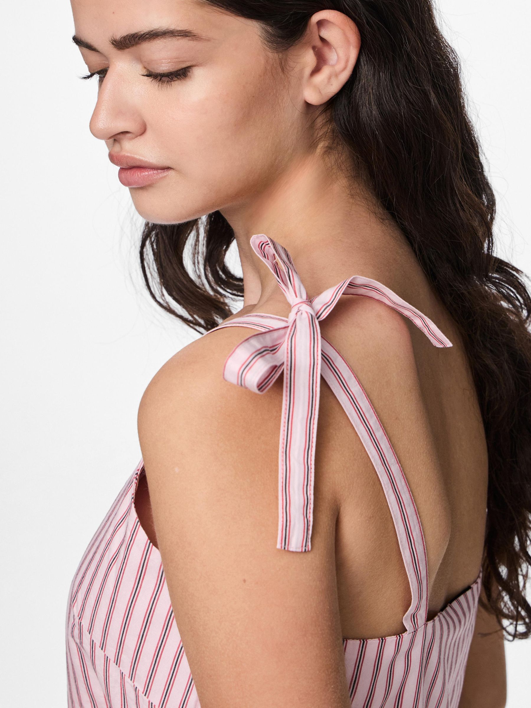 PCTAELYN STRAP TOP 4 PCTAELYN STRAP TOP