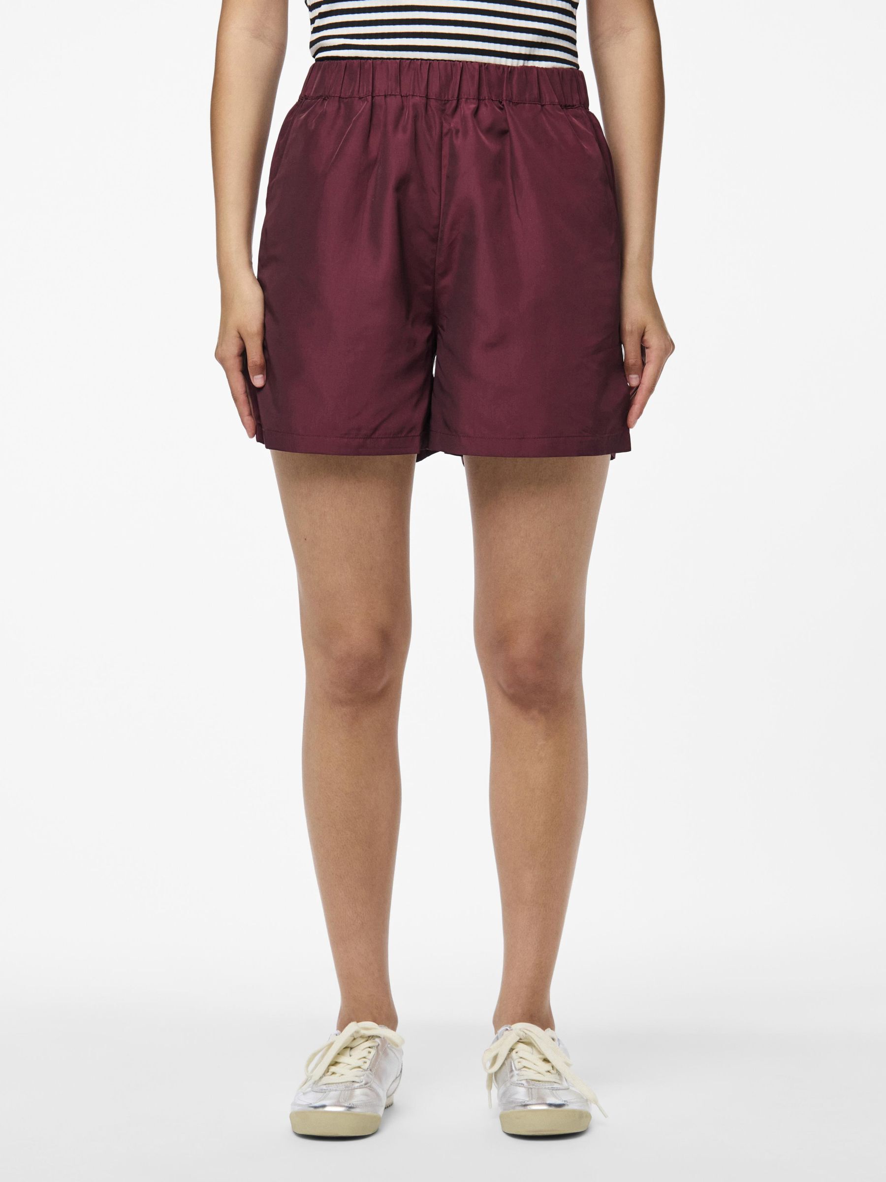PCCHRILINA HIGH WAISTED SHORTS